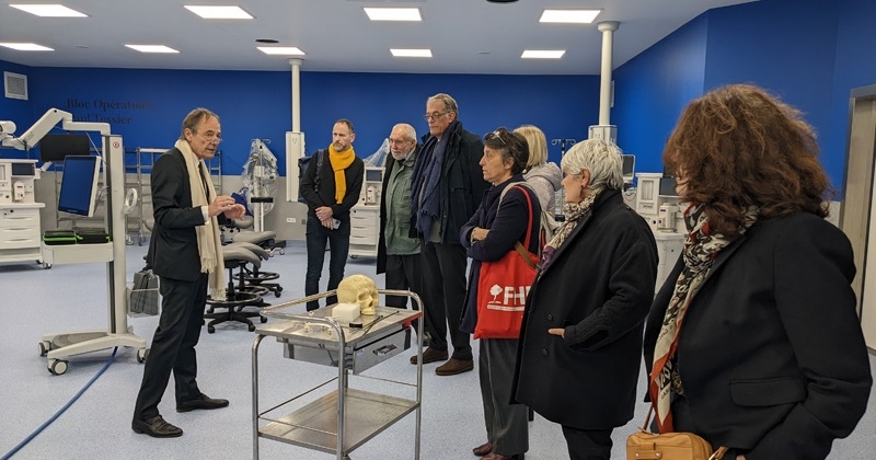 Visite de l'Institut Faire Faces à Amiens avec le Professeur Bernard Devauchelle, Président