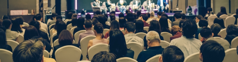 salle chaises personnes